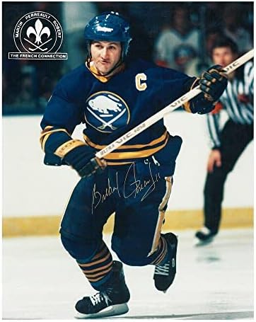 גילברט פריאה חתם על סברס 8x10 צילום -70022 - תמונות NHL עם חתימה